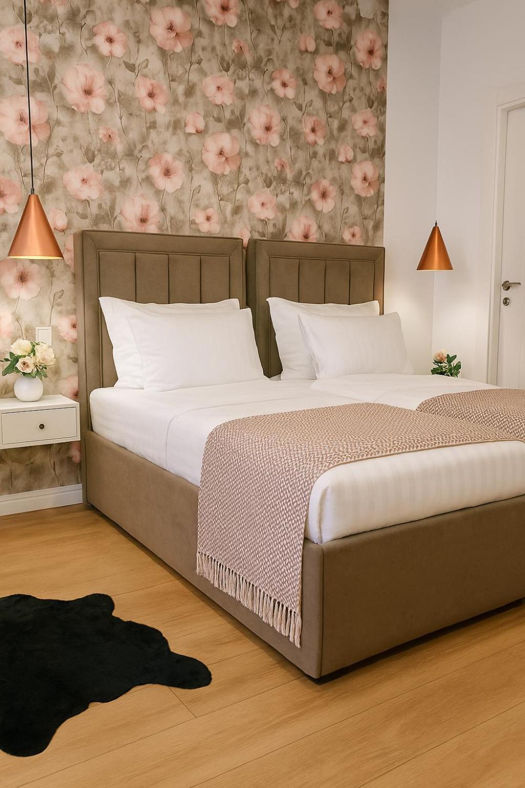 Hotel Capital Inn Тирана Экстерьер фото